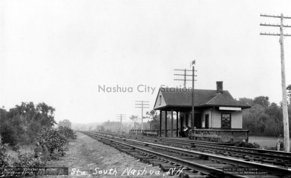 Postcard: Boston & Maine Railroad Station, South Nashua, New Hampshire